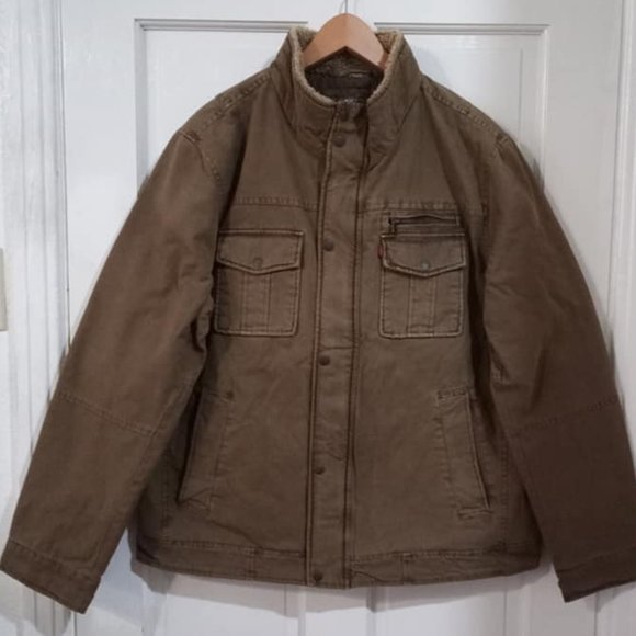 Levi's Other - LEVI'S Men XL Brown Khaki Cargo Bomber Jacket NWT